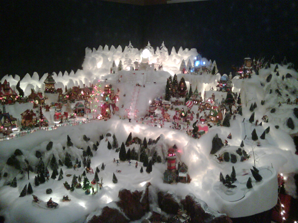 Lemax - Christmas on Pinterest  Christmas Villages 