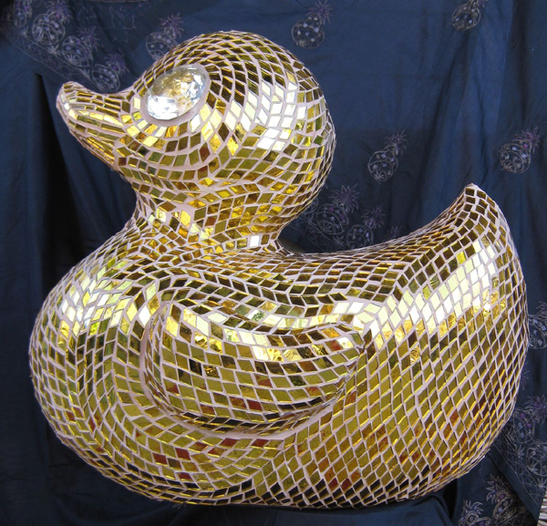 Duck Art Mosaic Sculpture with EPS Foam Substrate